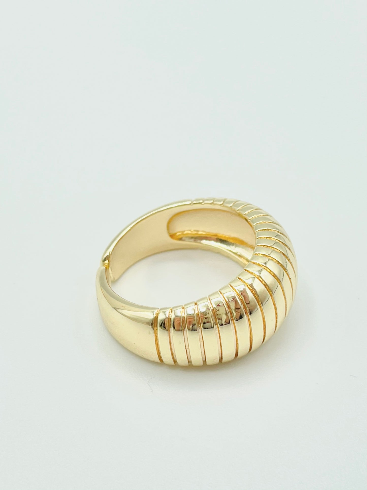 14k Croissant Ring