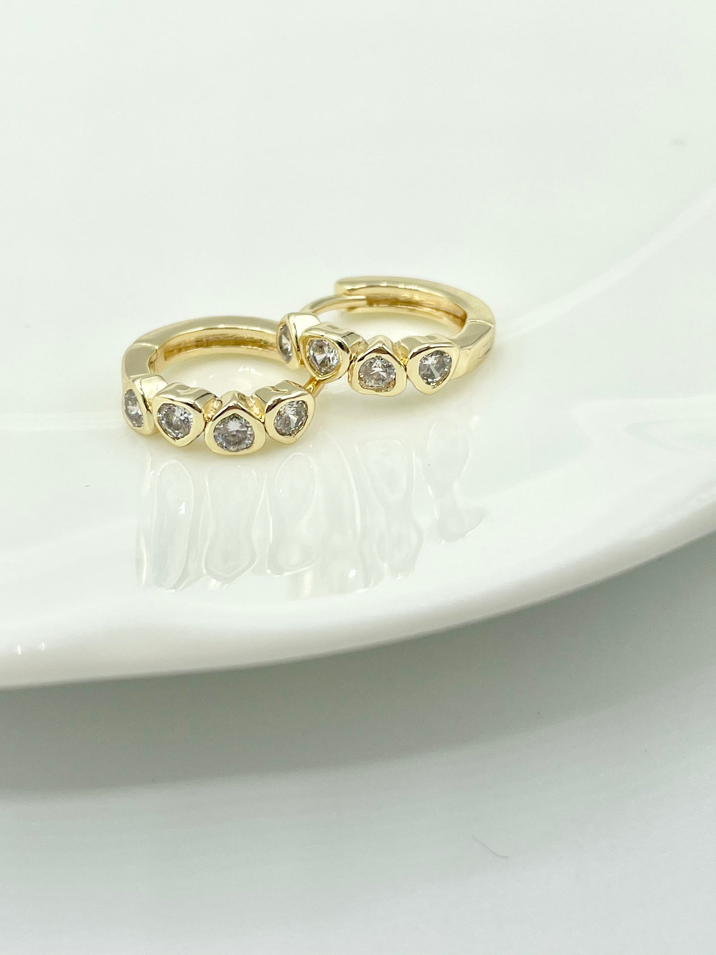 14k Kloe Heart Huggies