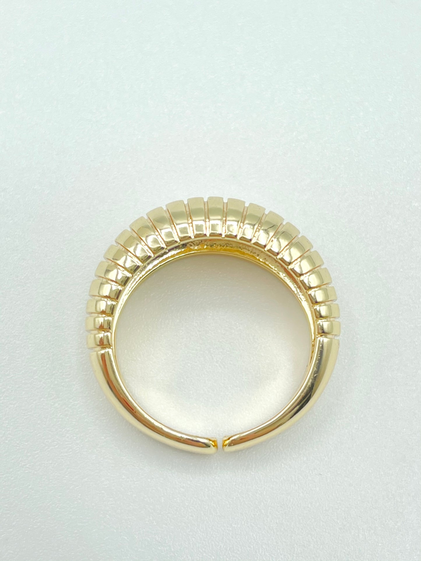 14k Croissant Ring
